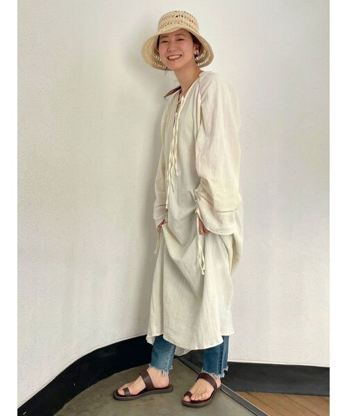 Ungrid（アングリッド）の「ハイウエストフレイドヘムストスリ（デニムパンツ・レディース・ブルー/インディゴブルー・27inch/24inch/25inch/26inch/23inch）」の9枚目の写真