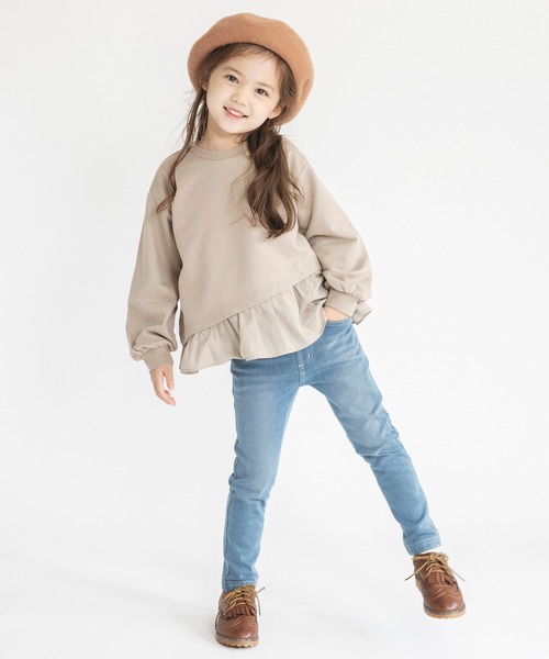 BRANSHES（ブランシェス）の「【WEB限定】裾フリルトレーナー（スウェット・キッズ・チャコールグレー/ベージュ/ラベンダー・130/110/140/150/100/120）」の17枚目の写真