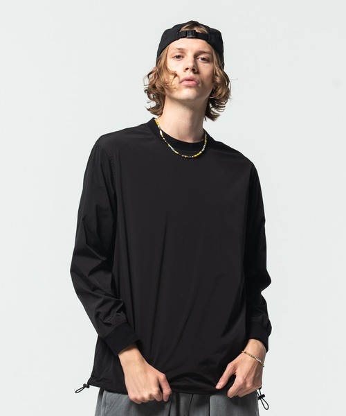 glamb（グラム）の「Nylon Pullover Jersey / ナイロンプルオーバージャージ（ジャージ・メンズ・ブラック/ワインレッド・S/L/M）」の2枚目の写真