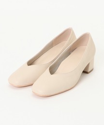 スクエアトゥパンプス