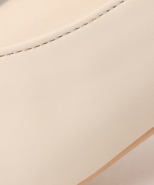 ikka（イッカ）の「スクエアトゥパンプス（パンプス・レディース・ブラック/オフホワイト・M/L）」の9枚目の写真