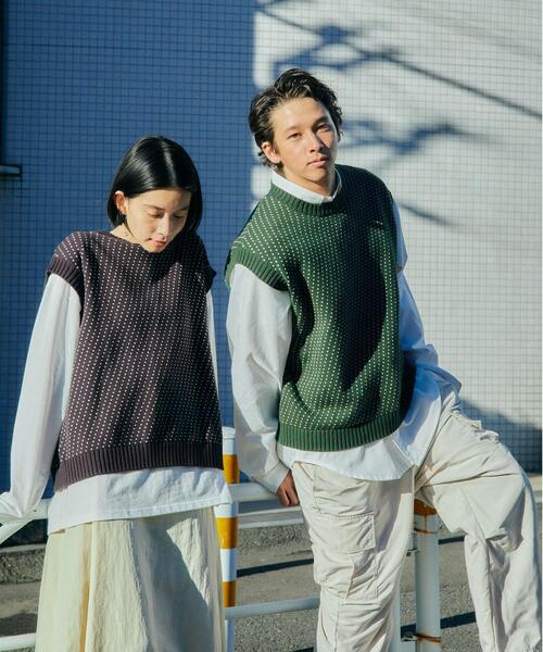 green label relaxing(グリーンレーベルリラクシング)の「【WEB限定】<GLR or> バーズアイ クルーネック ニット ベスト -ユニセックス-(ベスト・メンズ・ダークグリーン/ベージュ/ネイビー・M/S/L)」の14枚目の写真