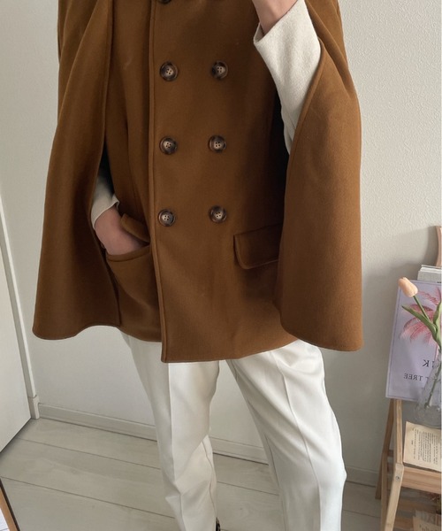 ABITOKYO(アビトーキョー)の「ダブルブレスト ケープ ジャケット(ブルゾン・レディース・ネイビー/ブラック/キャメル・FREE)」の6枚目の写真