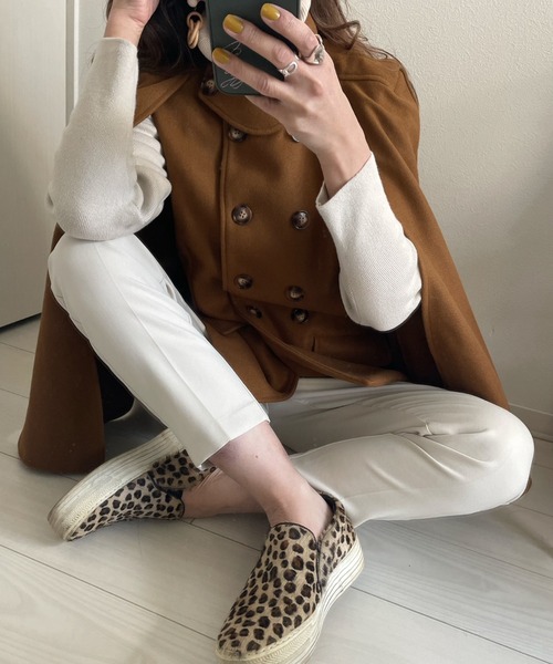 ABITOKYO(アビトーキョー)の「ダブルブレスト ケープ ジャケット(ブルゾン・レディース・ネイビー/ブラック/キャメル・FREE)」の18枚目の写真