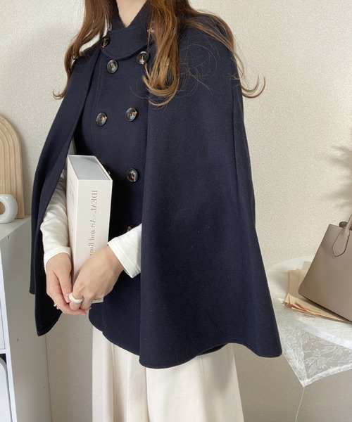 ABITOKYO(アビトーキョー)の「ダブルブレスト ケープ ジャケット(ブルゾン・レディース・ネイビー/ブラック/キャメル・FREE)」の12枚目の写真
