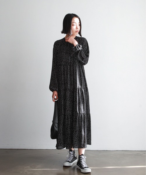 feepur(フェピュール)の「ドットティアードワンピース(ワンピース・レディース・ホワイト/ブラック/グリーン・SMALL/MEDIUM)」の7枚目の写真