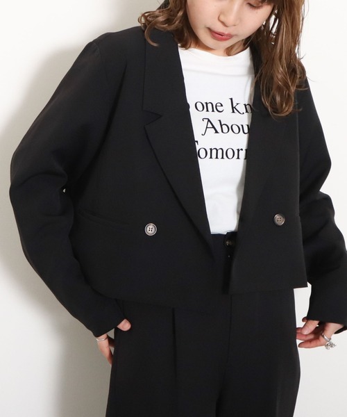 archives（アルシーヴ）の「【入荷禁止】【setupにも】ショート丈テーラードジャケット（テーラードジャケット・レディース・ブラック/アイボリー/グリーン系その他/ピンクベージュ・MEDIUM）」の16枚目の写真