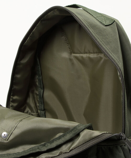 Ocean&Ground（オーシャン&グラウンド）の「DAYPACK GOODAY MORE（L）（バックパック/リュック・キッズ・ブラック/ベージュ/ネイビー/カーキ/サーモンピンク・L）」の12枚目の写真