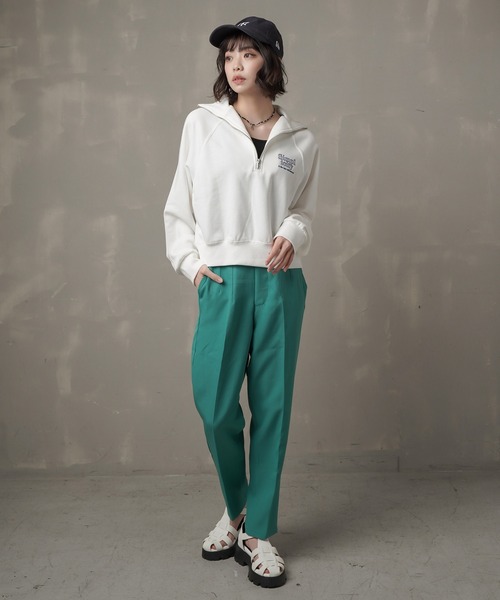 SPINNS（スピンズ）の「ワンポイントロゴ ハーフジップスウェット（スウェット・レディース・ブルー/オートミール/グリーン/ブラウン/オフホワイト・ONESIZE）」の17枚目の写真