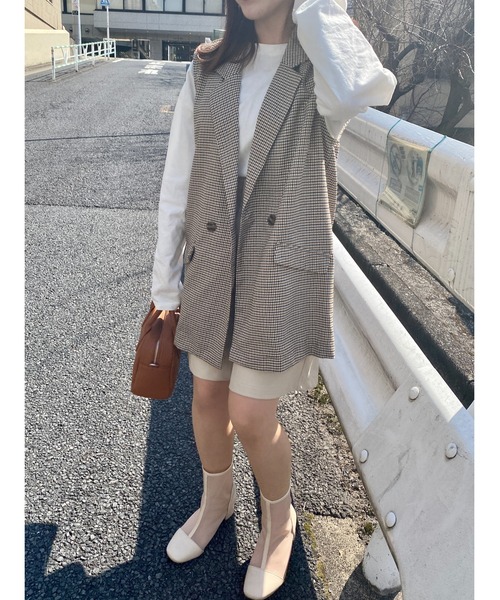 INGNI（イング）の「テーラード／ジレ（ベスト・レディース・ブラック/ベージュ/ブラウン系その他2/アイボリー/オレンジ・M）」の7枚目の写真