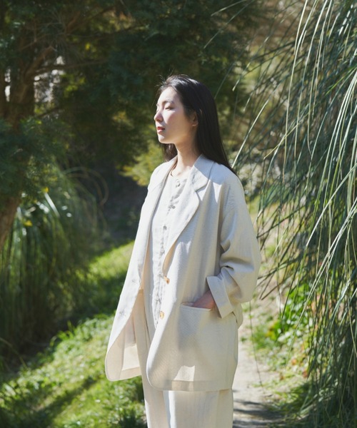 Libra Cue（リブラ キュー）の「リネンミックスリラックスジャケット