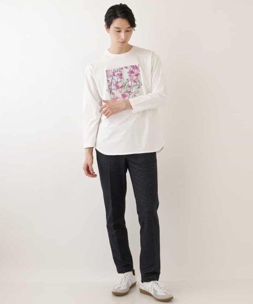 a.v.v(アーヴェヴェ)の「フォトグラファーコラボロングシルエットカットソー(Tシャツ/カットソー・メンズ・ホワイト/ライトブルー・48/46/44/50)」の6枚目の写真