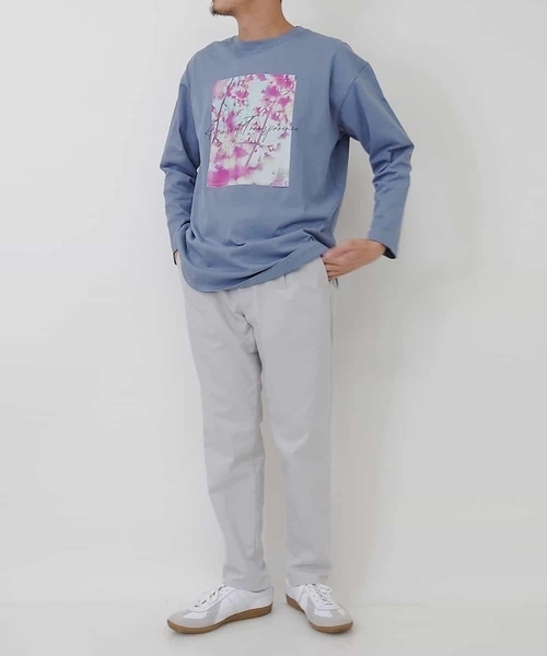 a.v.v(アーヴェヴェ)の「フォトグラファーコラボロングシルエットカットソー(Tシャツ/カットソー・メンズ・ホワイト/ライトブルー・48/46/44/50)」の11枚目の写真