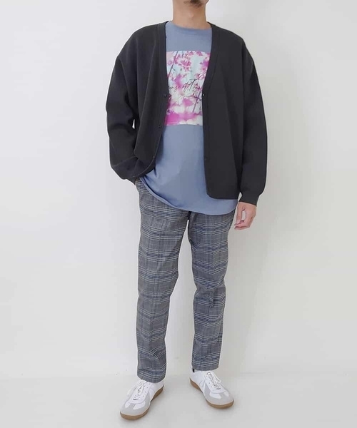 a.v.v(アーヴェヴェ)の「フォトグラファーコラボロングシルエットカットソー(Tシャツ/カットソー・メンズ・ホワイト/ライトブルー・48/46/44/50)」の13枚目の写真
