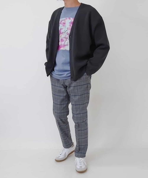 a.v.v(アーヴェヴェ)の「フォトグラファーコラボロングシルエットカットソー(Tシャツ/カットソー・メンズ・ホワイト/ライトブルー・48/46/44/50)」の14枚目の写真