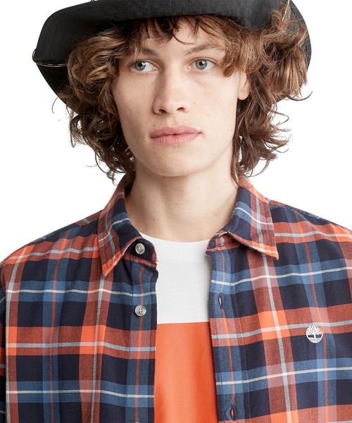 Timberland（ティンバーランド）の「メンズ 半袖 アウトドア ヘリテージ プレイド シャツ（シャツ/ブラウス・メンズ・オレンジ/ダークブルー/ブラウン系その他・SMALL/MEDIUM/LARGE/X-LARGE/XX-LARGE/XXX-LARGE/X-SMALL）」の12枚目の写真