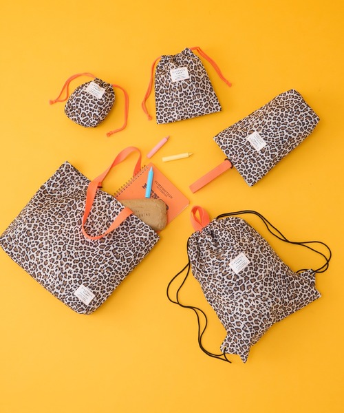 CIAOPANIC TYPY（チャオパニックティピー）の「【KIDS】【new typy life】上履き入れ（ハンドバッグ・キッズ・ベージュ/グリーン・ONE SIZE）」の5枚目の写真