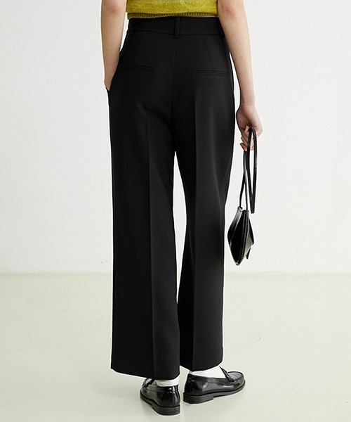 Fano Studios（ファノ ストゥディオズ）の「【Fano Studios】Center seam wide cropped pants FC22K024（スラックス・レディース・ブラック・M/S/L）」の5枚目の写真