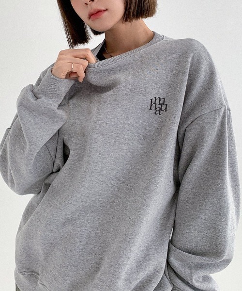 muahmuah(ムーアムーア)の「A'GEM/9 × .kom『muah muah/ムーアムーア』SYMBOL LOGO OVERFIT MTM/シンボルロゴ オーバーフィット スウェットシャツ トレーナー(スウェット・レディース・ブラック/グレー/インディゴブルー・FREE)」の9枚目の写真