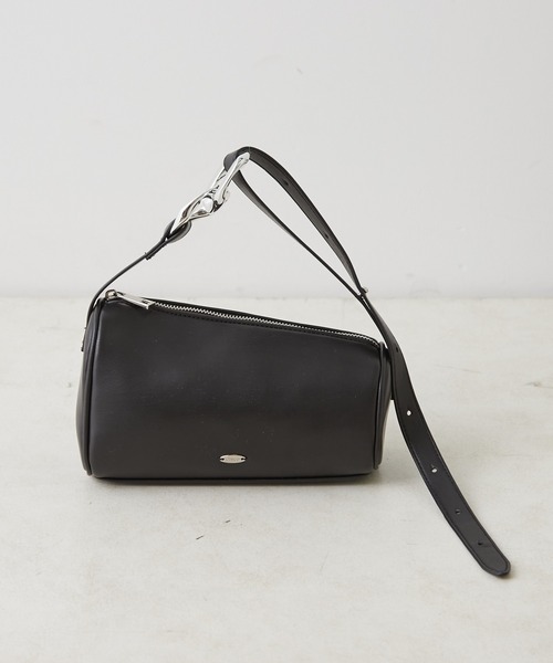 Chico(チコ)の「スクエアレザー細ベルトミニBAG(ハンドバッグ・レディース・アイボリー/ブラック/ミント・FREE)」の11枚目の写真