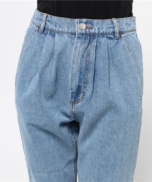 Kastane（カスタネ）の「【Kastane】断ち切りデニムパンツ（デニムパンツ・レディース・ライトブルー・MEDIUM/SMALL）」の5枚目の写真