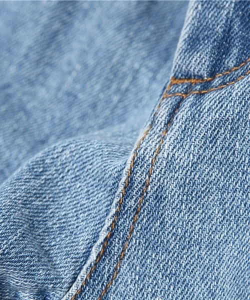 Kastane（カスタネ）の「【Kastane】断ち切りデニムパンツ（デニムパンツ・レディース・ライトブルー・MEDIUM/SMALL）」の12枚目の写真