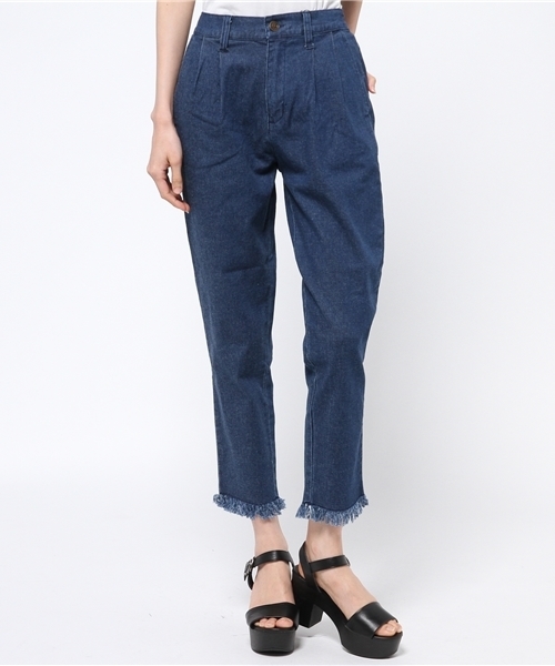 WEGO（ウィゴー）の「WEGO/ フリンジテーパードパンツ（デニムパンツ・レディース・インディゴブルー/ライトインディゴブルー・FREE）」の2枚目の写真