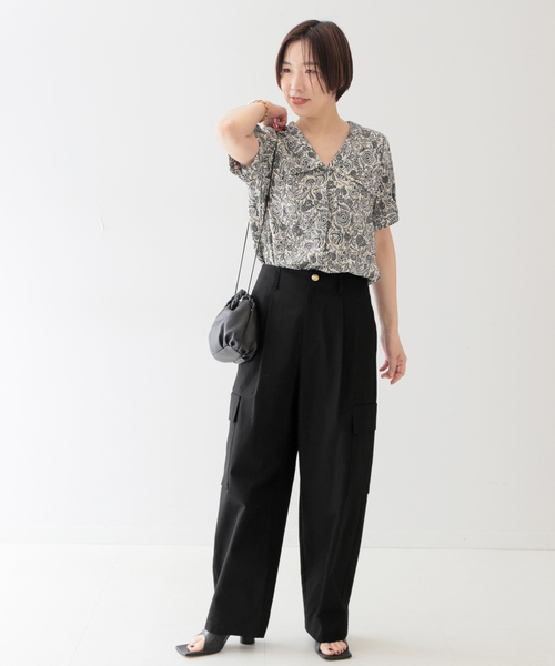 journal standard L'essage（ジャーナルスタンダードレサージュ）の「[Deveaux]ワイドカラーシャツ（シャツ/ブラウス・レディース・ブラック/イエロー系その他・FREE）」の10枚目の写真