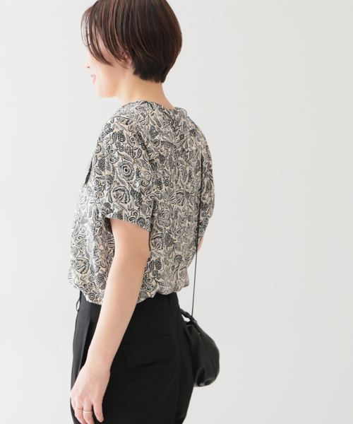 journal standard L'essage（ジャーナルスタンダードレサージュ）の「[Deveaux]ワイドカラーシャツ（シャツ/ブラウス・レディース・ブラック/イエロー系その他・FREE）」の17枚目の写真