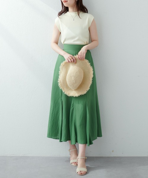 natural couture(ナチュラルクチュール)の「印象の違いを楽しめる ちょっと大人な2WAYボータイニット(ニット/セーター・レディース・オフホワイト/ブラック/グレイッシュベージュ/グリーン・FREE)」の20枚目の写真