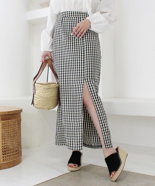 MODE ROBE(モードローブ)の「スリットチェックタイトスカート(スカート・レディース・ブラック・FREE)」の1枚目の写真