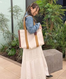 COACH（コーチ）の「スピン トート 42 シグネチャー ジャカード