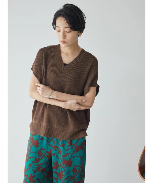 AMERICAN HOLIC（アメリカンホリック）の「Vネックルーズニットベスト（ベスト・レディース・ブラック/ブラウン/グレイッシュベージュ・M/L）」の8枚目の写真