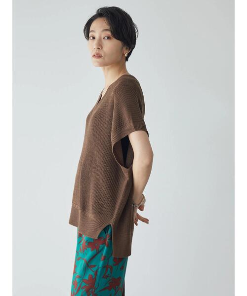 AMERICAN HOLIC（アメリカンホリック）の「Vネックルーズニットベスト（ベスト・レディース・ブラック/ブラウン/グレイッシュベージュ・M/L）」の9枚目の写真