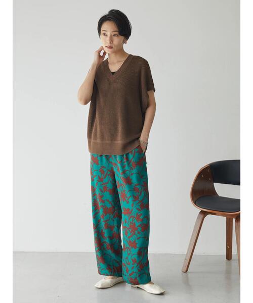 AMERICAN HOLIC（アメリカンホリック）の「Vネックルーズニットベスト（ベスト・レディース・ブラック/ブラウン/グレイッシュベージュ・M/L）」の15枚目の写真