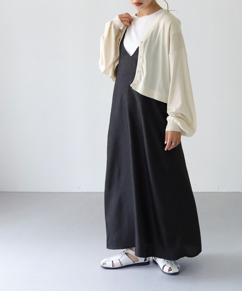 HER CLOSET（ハークローゼット）の「【shemoshelly】WEB限定スムースタッチVネックボリュームスリーブカラーショートカーディガン（ニット/セーター・レディース・ロイヤルブルー/アイボリー/チェリーピンク/グリーン/ブラック・M）」の22枚目の写真