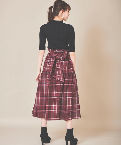 31 Sons de mode（トランテアン　ソン　ドゥ　モード）の「チェックプリントタフタスカート（スカート・レディース・ピンク/ブラウン/ベージュ・36）」の13枚目の写真