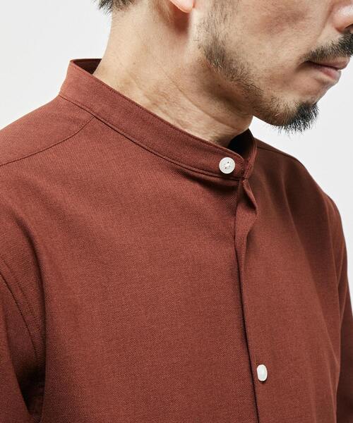 MEN'S MELROSE(メンズメルローズ)の「リフラックスカナパバンドカラーシャツ(シャツ/ブラウス・メンズ・ブラウン/グレー/ホワイト/ブラック・4/3/2)」の9枚目の写真