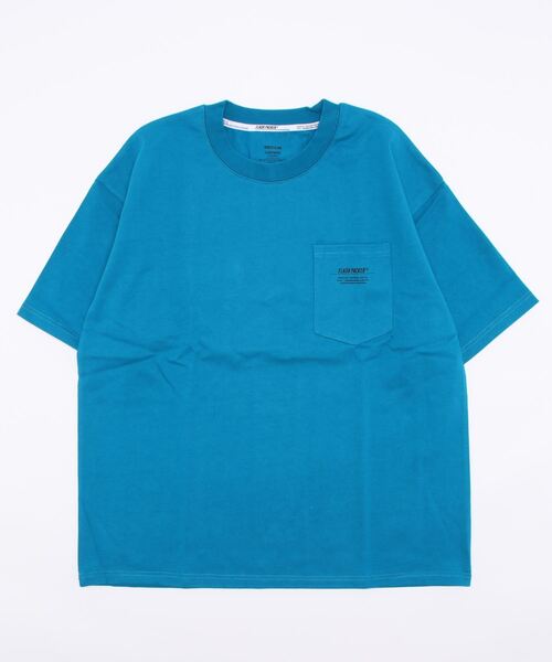FLASH PACKER(フラッシュパッカー)の「FLASH PACKER フラッシュパッカー ヘビーオンス ポケットロゴ 半袖Tシャツ SS-25 XT-TPN(Tシャツ/カットソー・メンズ・ホワイト/ブラック/ブルー・MEDIUM/LARGE)」の6枚目の写真