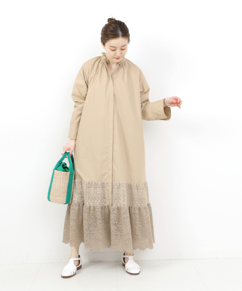 IENA(イエナ)の「レース切り替えマキシワンピース(ワンピース・レディース・ホワイト/ベージュ・38/36)」の11枚目の写真
