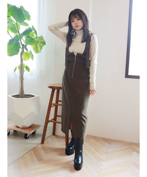 MURUA(ムルーア)の「ルーズネックミニマルタートル(ニット/セーター・レディース・ブラック/ブラウン/カーキ/アイボリー・FREE)」の16枚目の写真