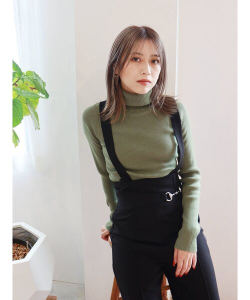 MURUA(ムルーア)の「ルーズネックミニマルタートル(ニット/セーター・レディース・ブラック/ブラウン/カーキ/アイボリー・FREE)」の12枚目の写真