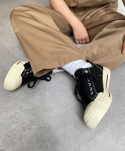 U.S. POLO ASSN.（ユーエスポロアッスン）の「1ポイントロゴ刺繍ローカットスニーカー LADYS レディース（スニーカー・レディース・ブラック/ベージュ/オフホワイト・SMALL/MEDIUM/LARGE）」の19枚目の写真