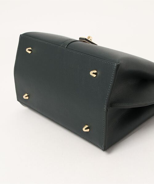 EDIT COLOGNE（エディットコロン）の「ひねり金具モチーフミニトート（トートバッグ・レディース・ベージュ/ブラック/グリーン・ﾌﾘ-）」の6枚目の写真