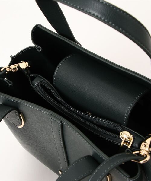 EDIT COLOGNE（エディットコロン）の「ひねり金具モチーフミニトート（トートバッグ・レディース・ベージュ/ブラック/グリーン・ﾌﾘ-）」の7枚目の写真