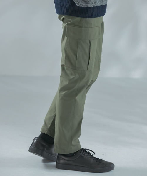 URBAN RESEARCH ROSSO MEN（アーバンリサーチロッソメン）の「『XLサイズあり』バックサテンイージーカーゴパンツ（カーゴパンツ・メンズ・カーキ/ブラック・LARGE/X-LARGE/MEDIUM）」の16枚目の写真