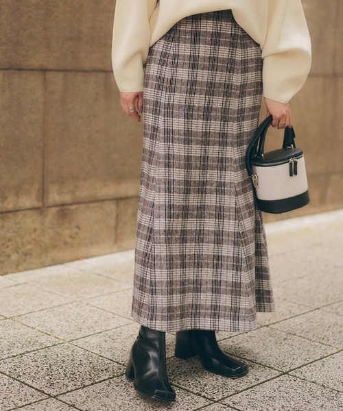 titivate（ティティベイト）の「チェックマーメイドスカート（スカート・レディース・ホワイト系その他/ライトブラウン/グレー・L/S/M）」の2枚目の写真