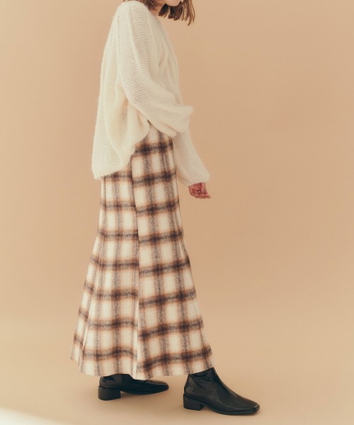 titivate（ティティベイト）の「チェックマーメイドスカート（スカート・レディース・ホワイト系その他/ライトブラウン/グレー・L/S/M）」の3枚目の写真