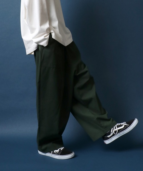 ANPAS（アンパス）の「Twill Fabric Tuck Wide Balloon Pants/ツイル タックワイドバルーンパンツ ベイカーパンツ（その他パンツ・メンズ・ブラック/ベージュ/ネイビー/インディゴブルー/グリーン/アイボリー/グリーン系その他/ホワイト系その他/ブラック系その他/グレー系その他/カーキ/グレー系その他2/グレー系その他3/グリーン系その他2/ブラック系その他2/ベージュ系その他・LL/M/L）」の12枚目の写真