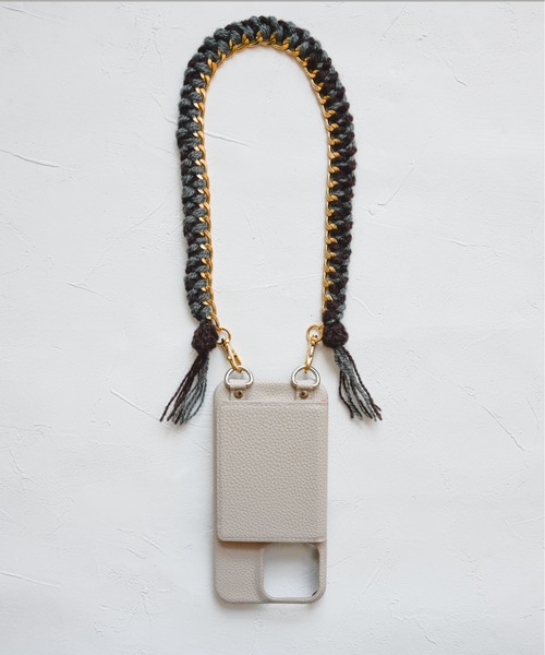 Editors Draw(エディターズドロー)の「チェーン編み ハンドスマホストラップ ゴールド(スマホグッズ・レディース・ブラウン系その他/サックスブルー/ホワイト×ブラック/ピンク/ブラック×グレー・ONE SIZE)」の10枚目の写真
